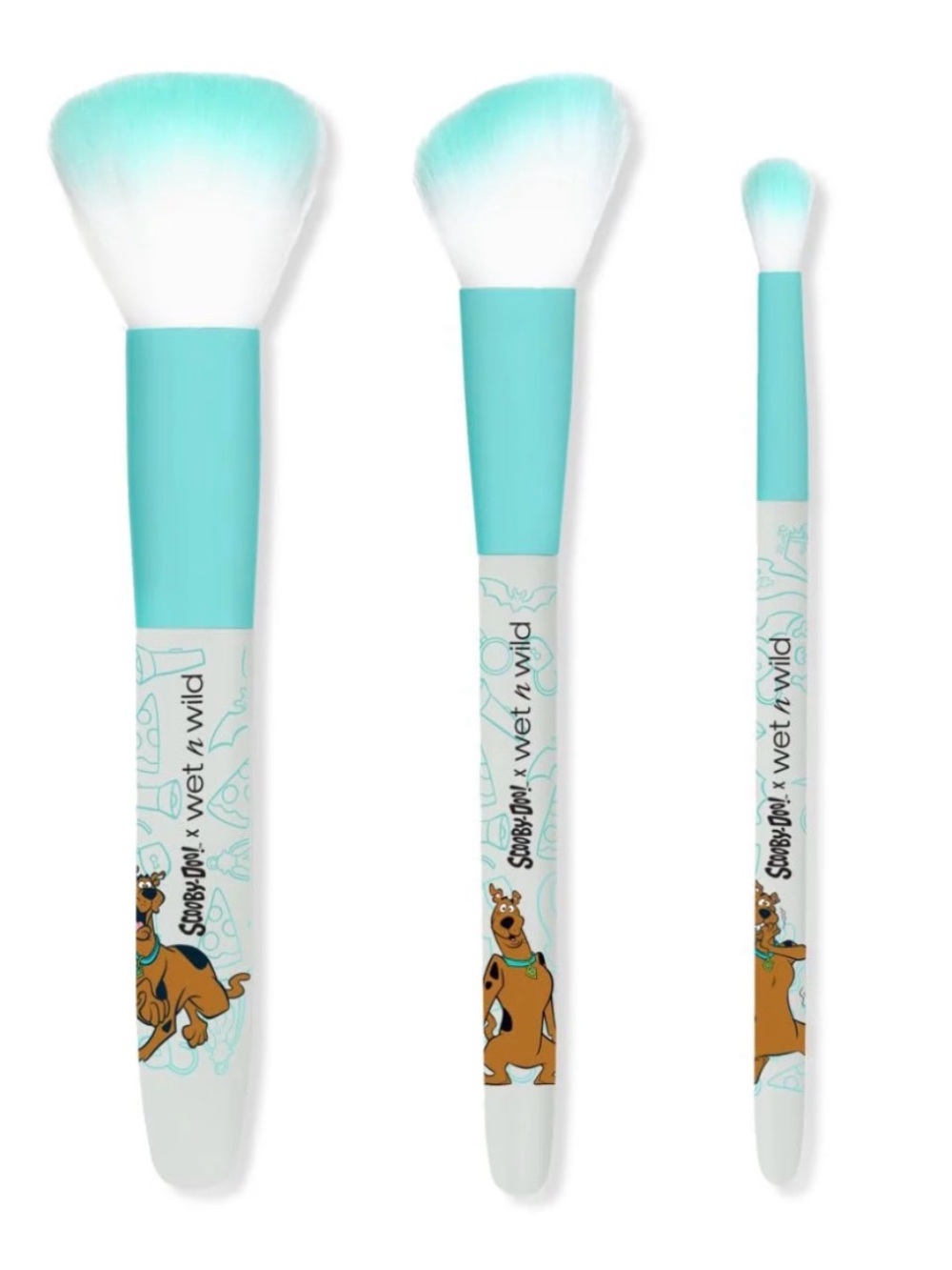 Wet n Wild x Scooby Doo 3 Piece Glow in the Dark Makeup Brush Set